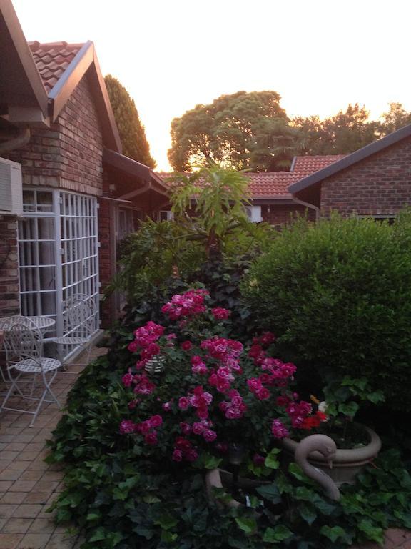 Anne'S Place Potchefstroom Exterior photo